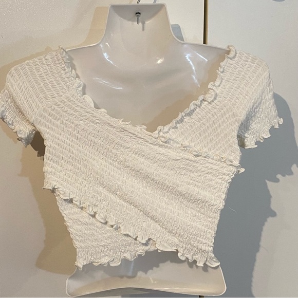 Heart and Hips Off White Criss Cross Stretchy Crop Top Size S NWT - Picture 12 of 16
